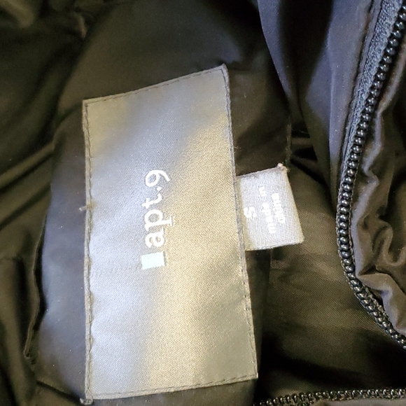 Jacket - Picture 3 of 4